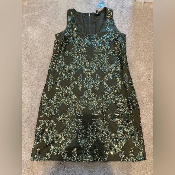 J CREW Olive Green Sequin Sleeveless Scoop Neck Lined Sheath Mini Shift Dress 10 - Picture 2 of 3